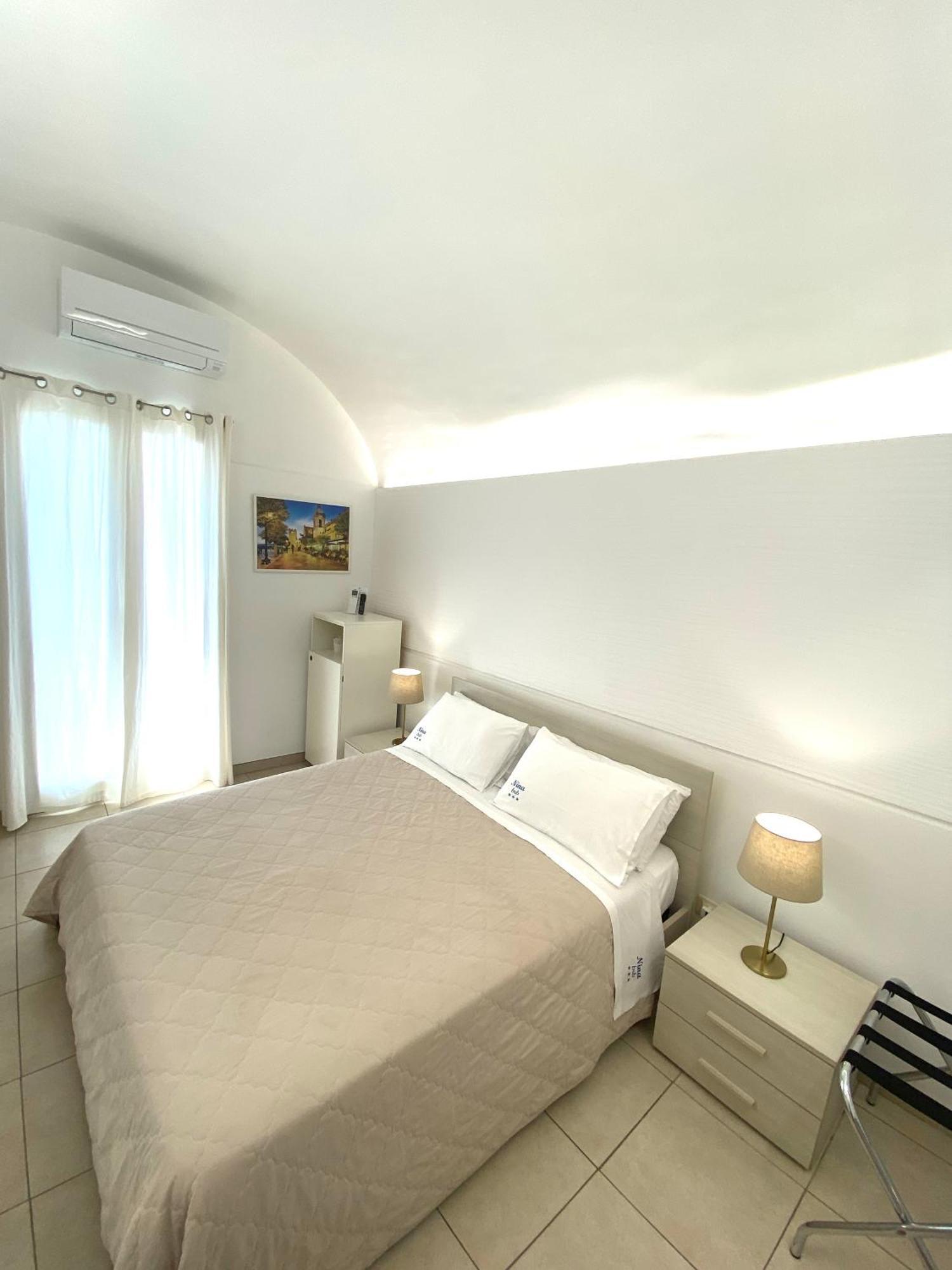 جيارديني ناكسوس Nina B&B الغرفة الصورة